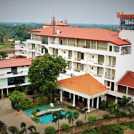 The Valampuri Hotel จาฟนา ภายนอก รูปภาพ